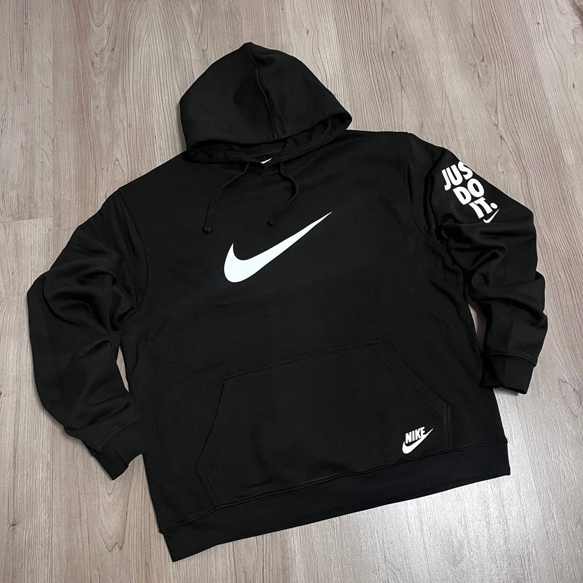 Sudadera Nik negra