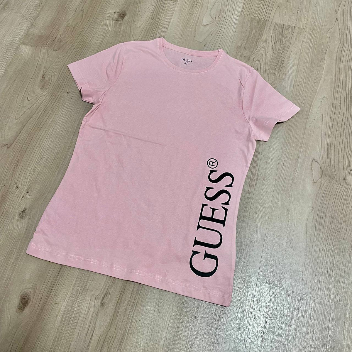 Camiseta Gues rosa