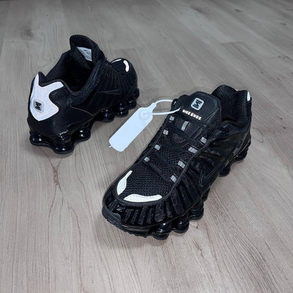 Zapatilla Shox Negras Reflectante